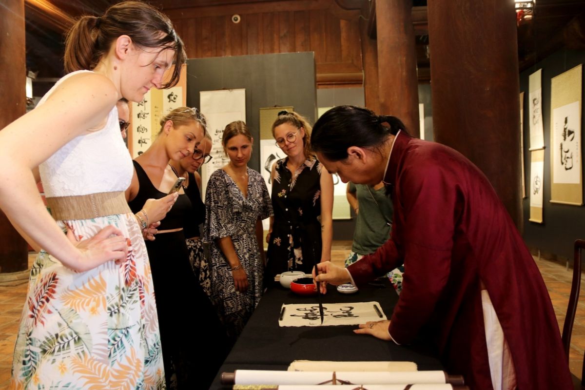 tet-calligraphy-tradition